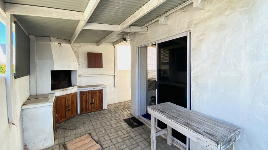 3 Bedroom Property for Sale in Velddrif Western Cape